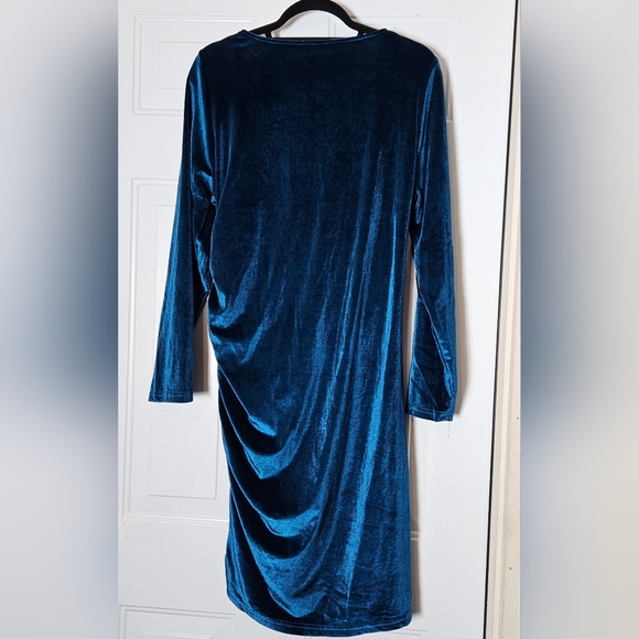 Blue velvet dress size xxl - Picture 5 of 6